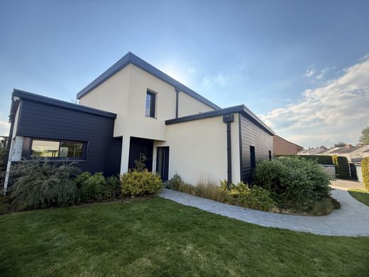 Luxury home in Arras, Pas-de-Calais