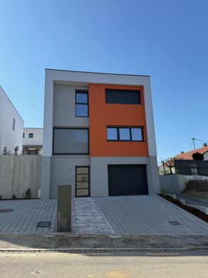 Casa de lujo en Riedisheim, Alto Rin