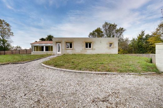 Πολυτελή κατοικία σε Fargues-Saint-Hilaire, Gironde