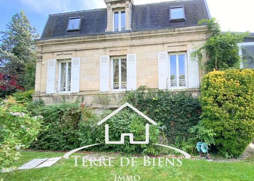 Luxury home in Soissons, Aisne