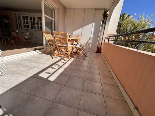 Apartament w Saint-Cyr-sur-Mer, Var