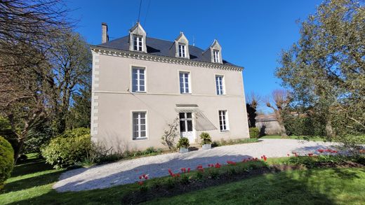 Casa di lusso a Haute-Goulaine, Loira Atlantica