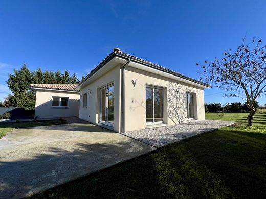 Maison de luxe à Bessières, Haute-Garonne