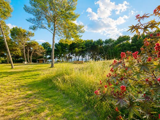 Apartament w Saint-Mandrier-sur-Mer, Var