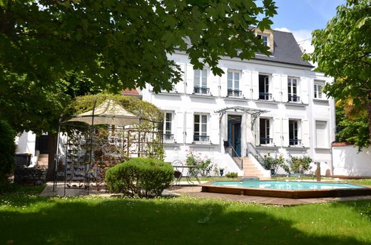 Casa di lusso a Champigny-sur-Marne, Val-de-Marne