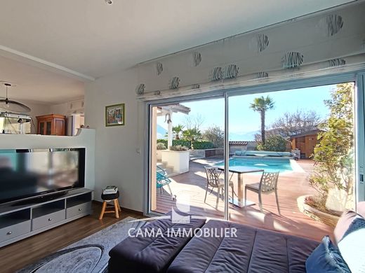 Πολυτελή κατοικία σε Jarrie, Isère