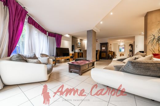 Appartamento a Joinville-le-Pont, Val-de-Marne