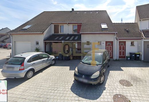 Luxury home in Évry, Essonne