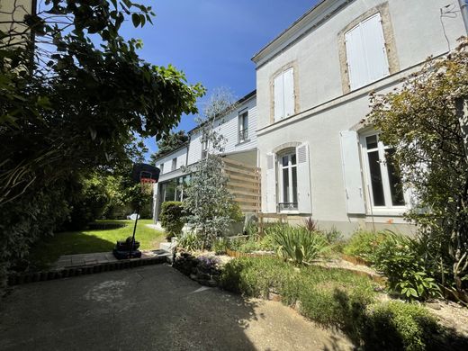 Maison de luxe à Le Mans, Sarthe