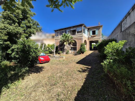 豪宅  Hyères, Var