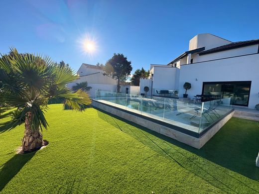 Villa a Juvignac, Hérault