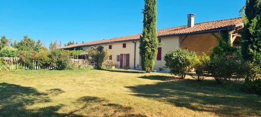 Casa di lusso a Saint-Sulpice-sur-Lèze, Alta Garonna