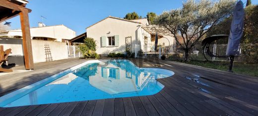 Villa à Clarensac, Gard