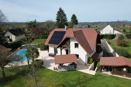 Maison de luxe à Domessin, Savoie