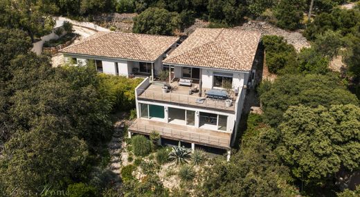 Casa de lujo en Nimes, Gard