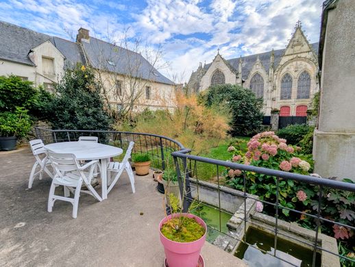 Luxury home in Ploërmel, Morbihan