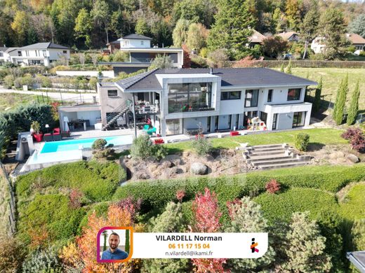 Luxe woning in Annecy, Haute-Savoie