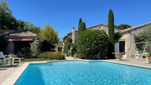 Remoulins, Gardのヴィラ