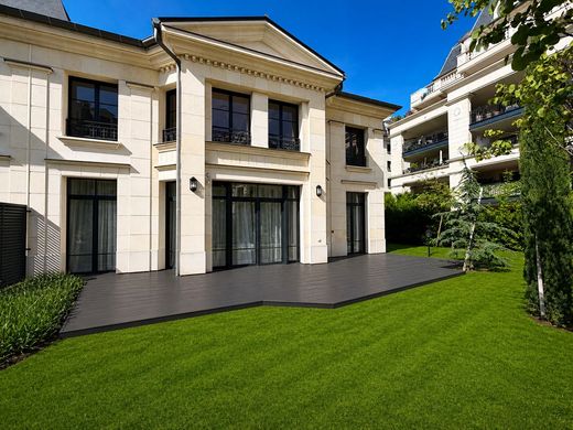 Элитный дом, Clamart, Hauts-de-Seine