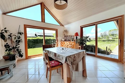 Luxury home in Arenthon, Haute-Savoie