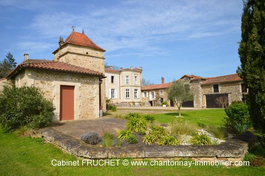 Maison de luxe à Chantonnay, Vendée
