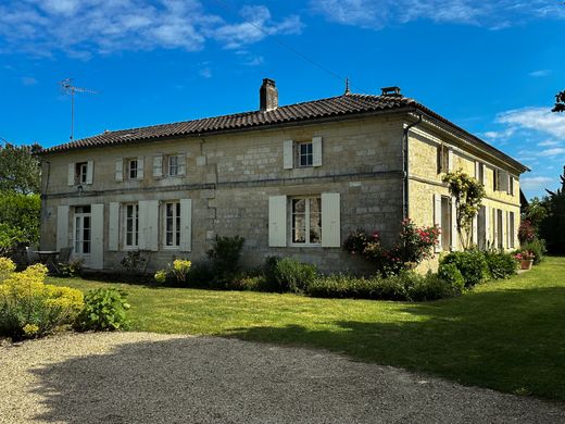 Casa de luxo - Saint-Germain-du-Seudre, Charente-Maritime