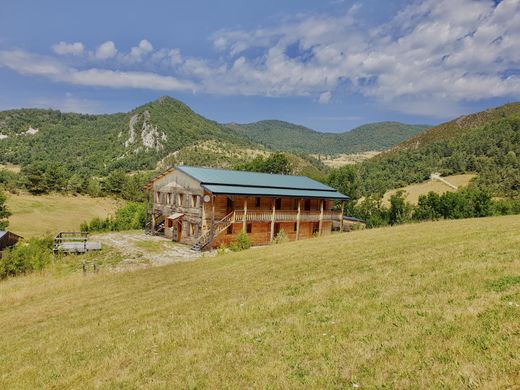 Luxe woning in Val-Maravel, Drôme