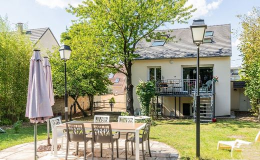 Casa di lusso a Saint-Michel-sur-Orge, Essonne