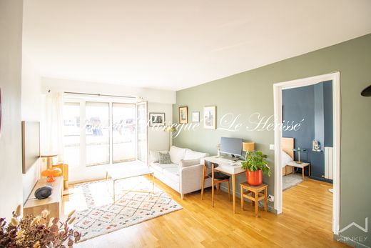 Apartment in Montparnasse, Alésia, Montsouris, Paris