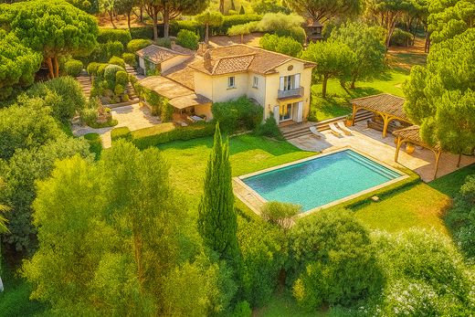 ‏בתי יוקרה ב  רמטואל, Var