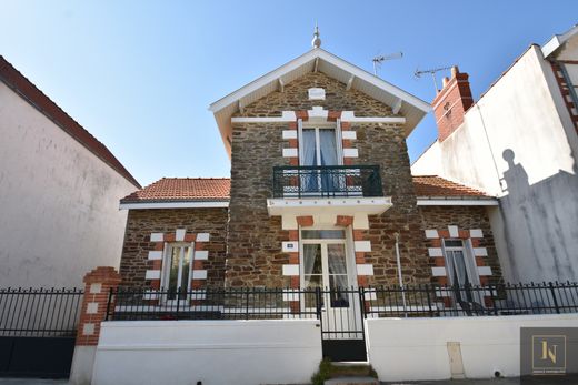 Casa di lusso a La Bernerie-en-Retz, Loira Atlantica