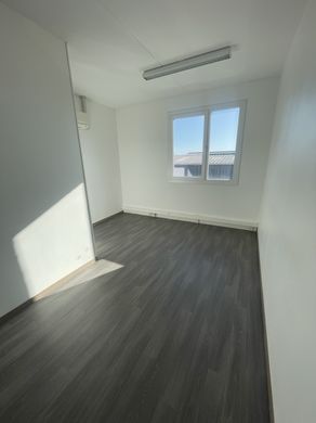 Office in Clermont-Ferrand, Puy-de-Dôme