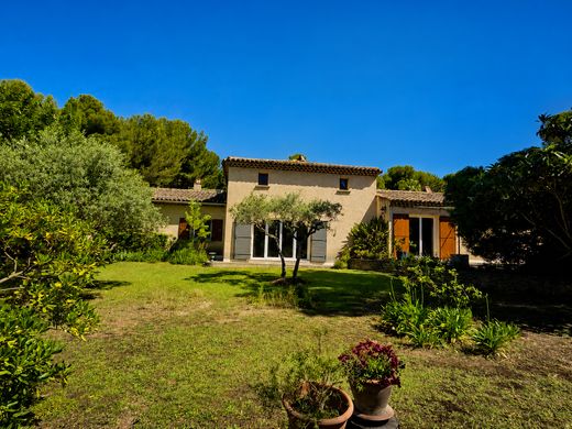 Villa à Marignane, Bouches-du-Rhône