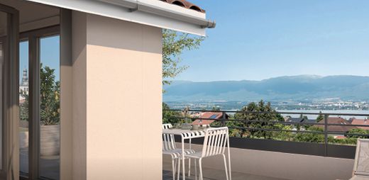 Apartment / Etagenwohnung in Messery, Haute-Savoie