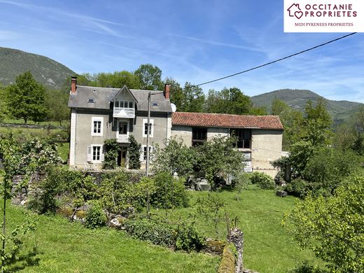 Luxury home in Saléchan, Hautes-Pyrénées