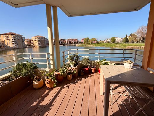 Apartment in Lattes, Hérault