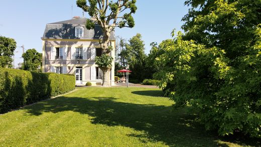 Πολυτελή κατοικία σε Gouvieux, Oise