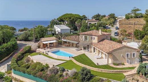 Villa in Carqueiranne, Var