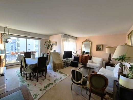 Appartamento a Nogent-sur-Marne, Val-de-Marne