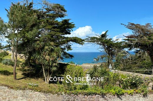 豪宅  Erquy, Côtes-d'Armor