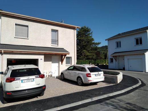 Πολυτελή κατοικία σε Saint-Pierre-en-Faucigny, Haute-Savoie
