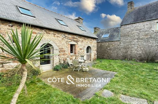 Luxe woning in Bégard, Côtes-d'Armor