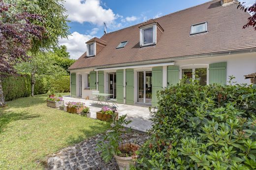 Casa di lusso a Montfort-l'Amaury, Yvelines