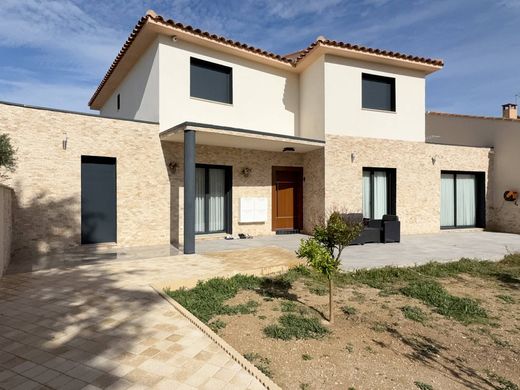 Luxus-Haus in Marignane, Bouches-du-Rhône