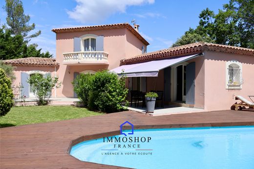 Luxury home in Simiane-Collongue, Bouches-du-Rhône
