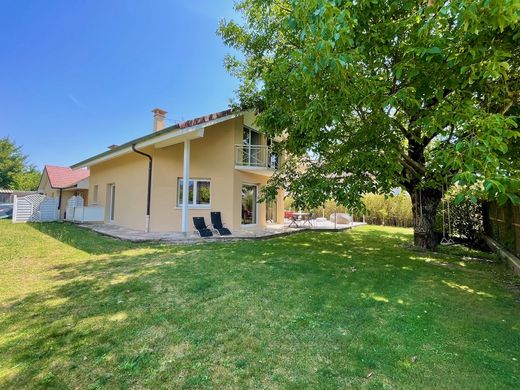 Villa in Versonnex, Ain