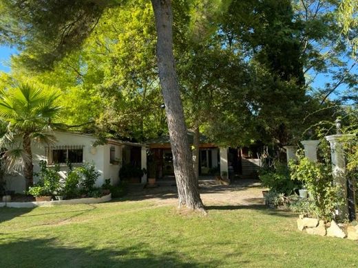 Luxe woning in Pernes-les-Fontaines, Vaucluse