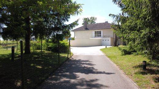 Casa de lujo en Ladoix-Serrigny, Cote D'Or