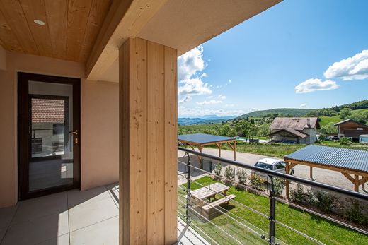 Piso / Apartamento en Pringy, Alta Saboya