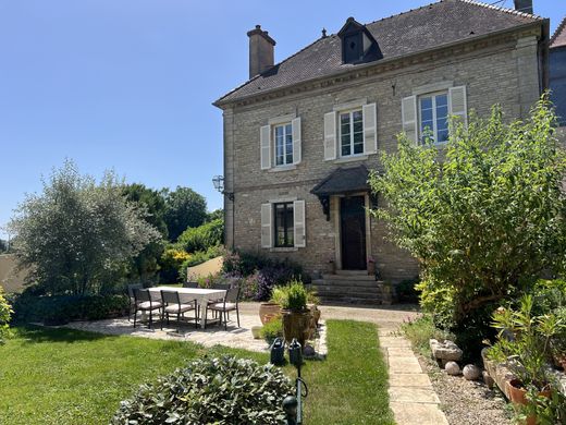 Luksusowy dom w Villy-le-Moutier, Cote d'Or